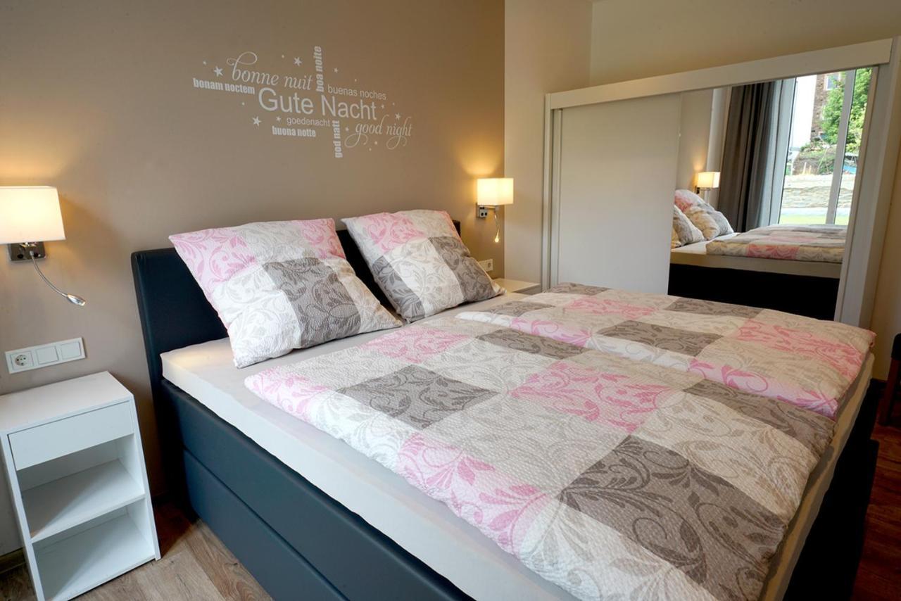 Neu Mont Royal Suiten 2 Bis 4 Personen Traben-Trarbach Dış mekan fotoğraf
