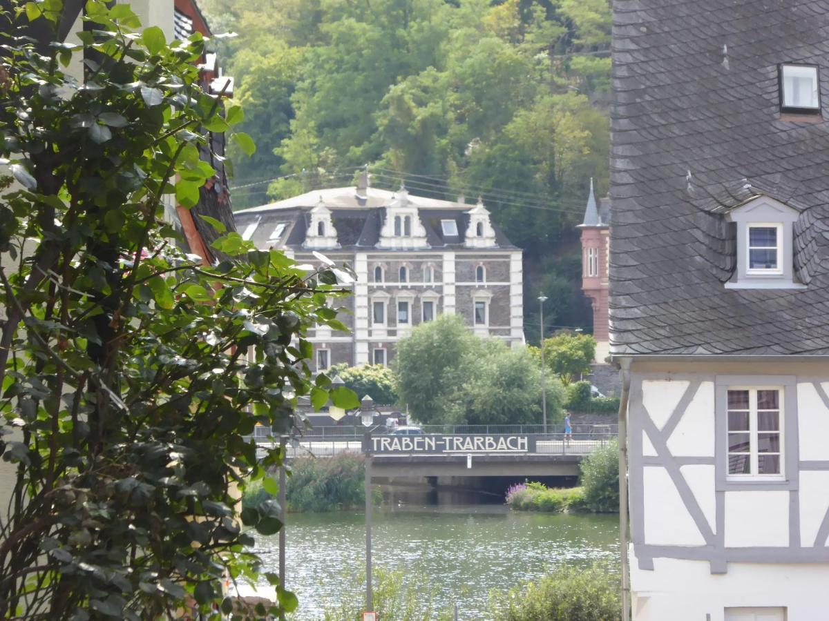 Neu Mont Royal Suiten 2 Bis 4 Personen Traben-Trarbach Dış mekan fotoğraf